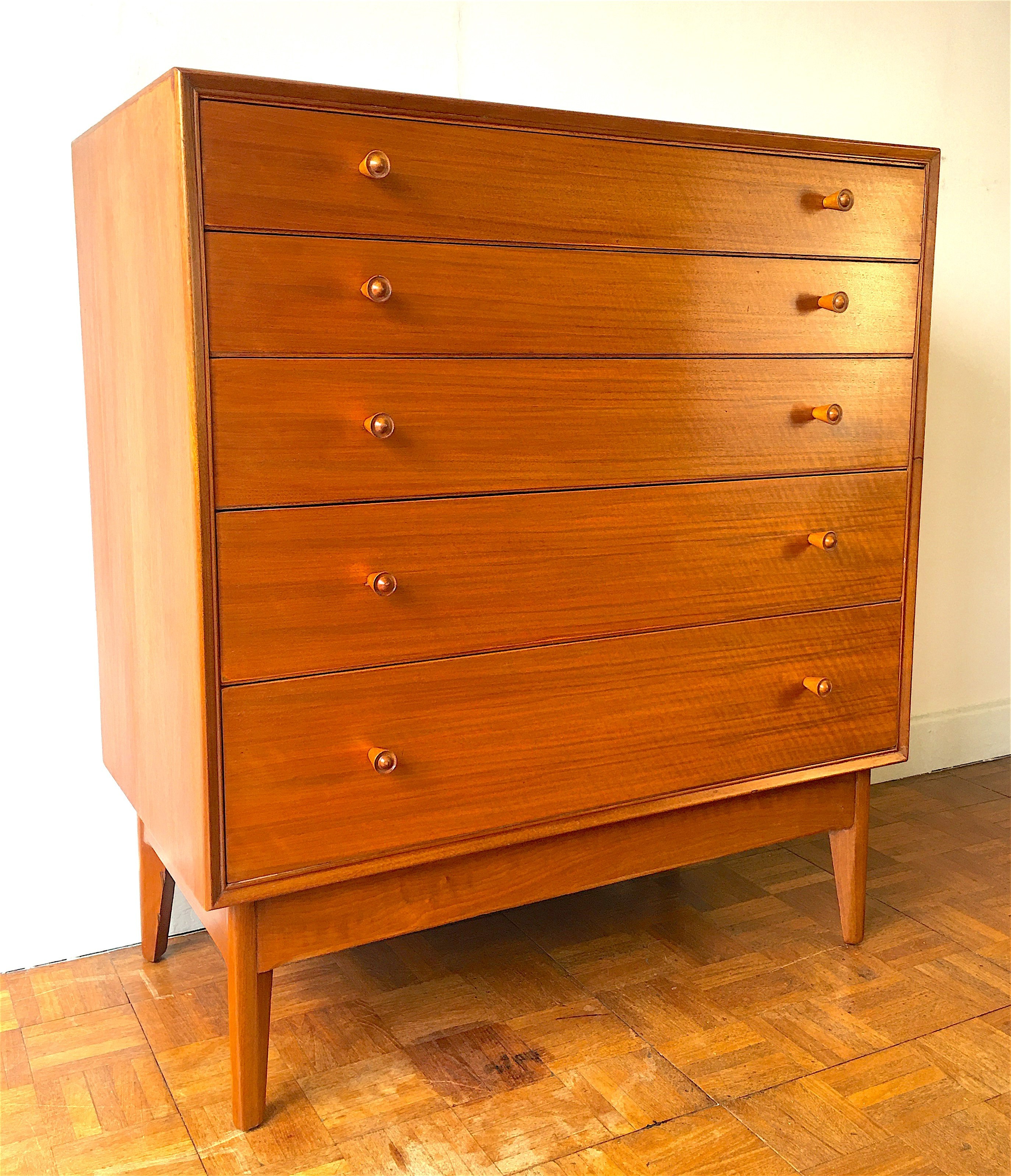 A mid century Alfred Cox for Heals walnut chest of five drawers, width 83cm depth 46cm height 93cm